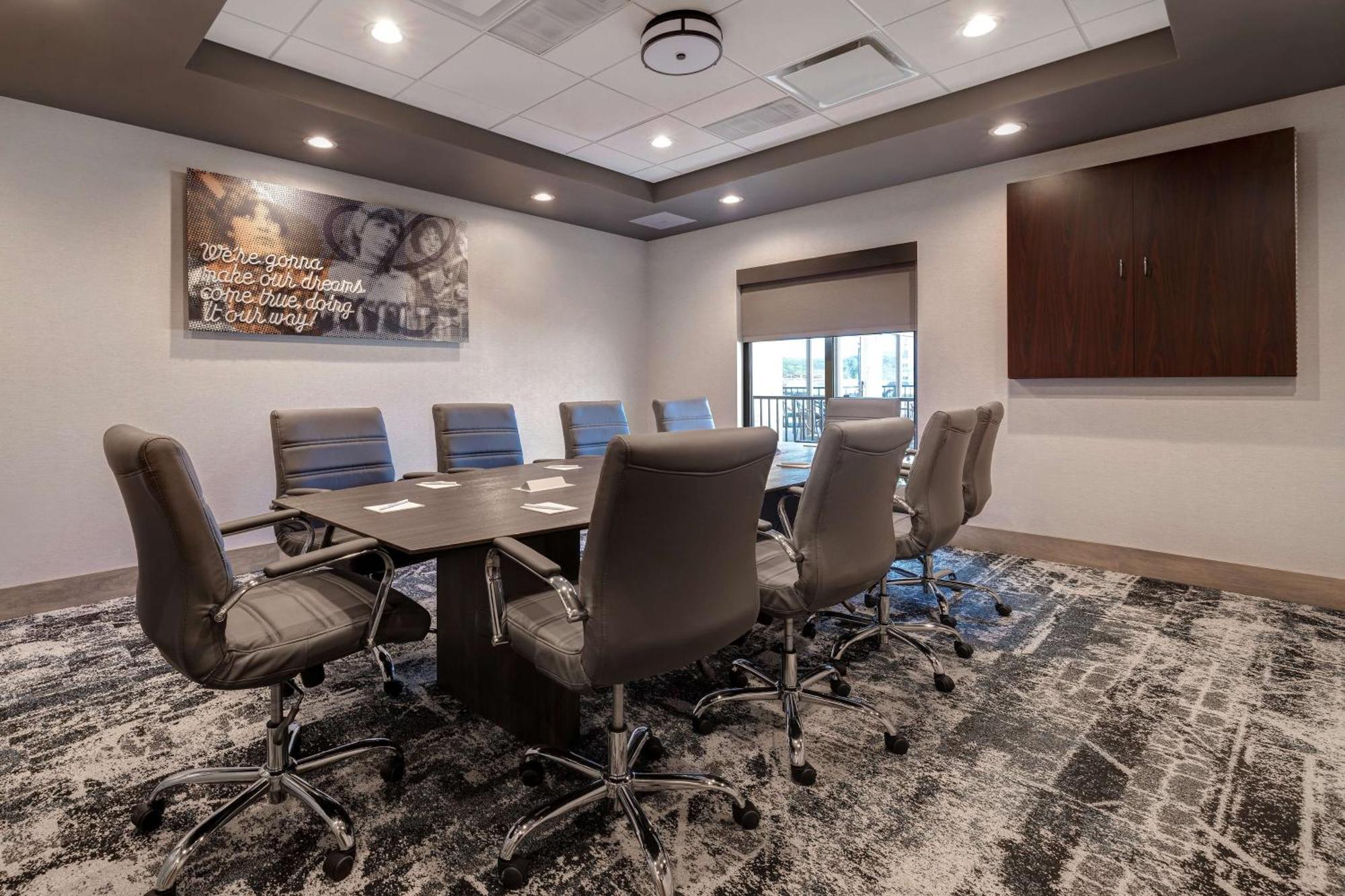 Homewood Suites By Hilton Oak Creek Milwaukee Екстер'єр фото